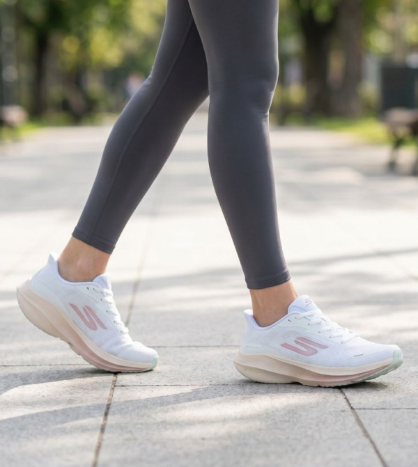 Skechers Skechers - White Running Shoes