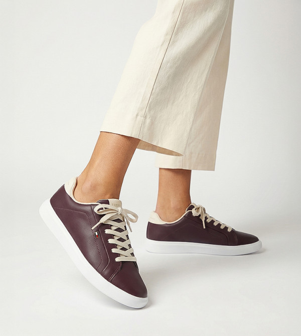Tommy Hilfiger  Shoes - Maroon Low Top
