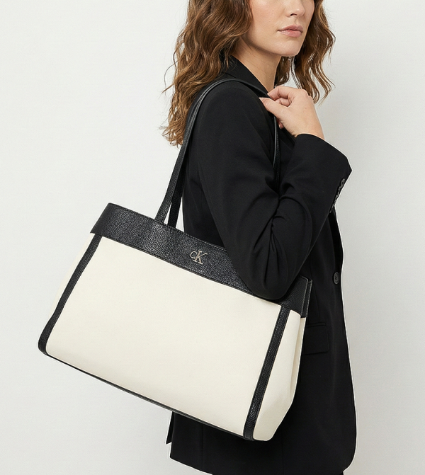 Calvin Klein Calvin Klein - Cream Tote Bags