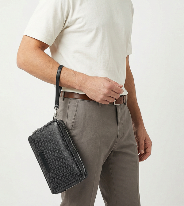 كالفين كلاين كالفين كلاين - أسود حقائب مستلزمات شخصية