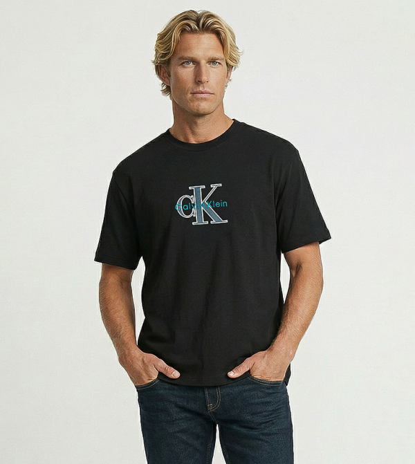 Calvin Klein Jeans Calvin Klein Jeans - BLACK Round Neck T-Shirts