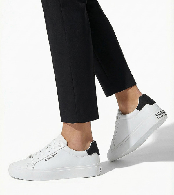 Calvin Klein Calvin Klein - White Low Top