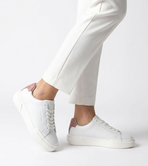Calvin Klein Jeans - Off White Low Top