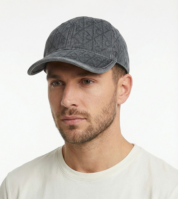كالفين كلاين  كابات وقبعات - رمادي Baseball Caps