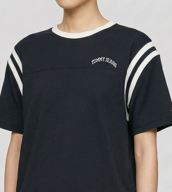 Tommy Hilfiger Casual T-Shirts - Navy Short Sleeve T-Shirts