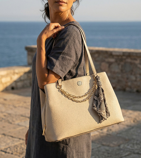 Anne Klein Anne Klein - Taupe Shoulder bags