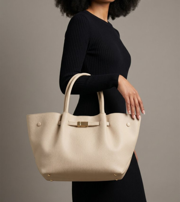 BCBG BCBG - Beige Tote Bags