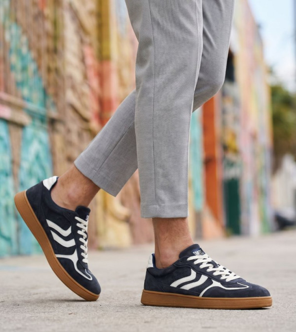 Steve Madden  Sneakers - Navy Low Top