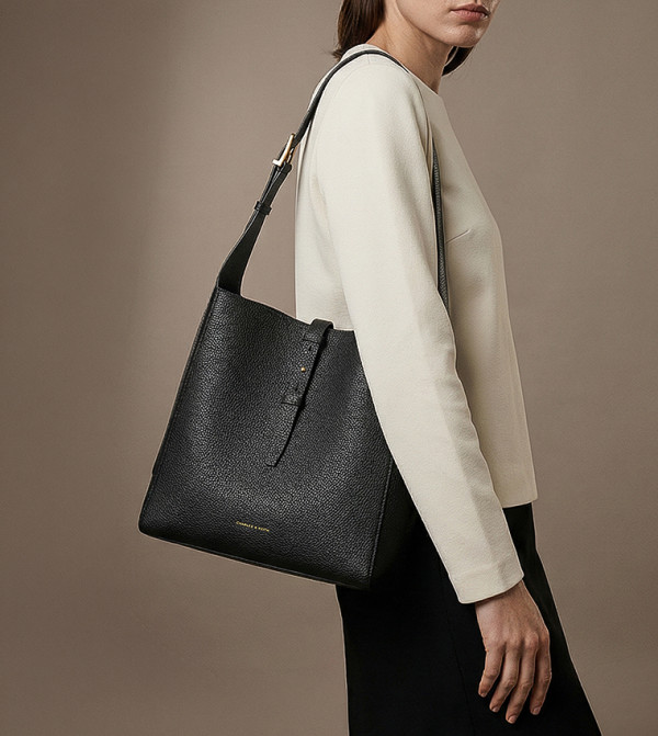 تشارلز آند كيث  حقائب اليد - أسود حقائب الكتف