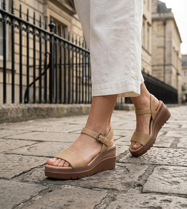 Naturalizer Wedges - Beige Wedges