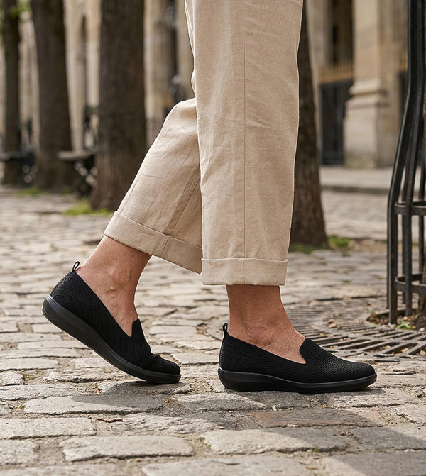 Life Stride Life Stride - Black undefined