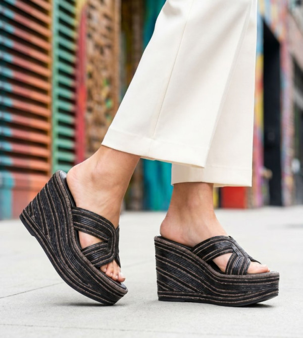 Steve Madden  Wedges - Black Wedges