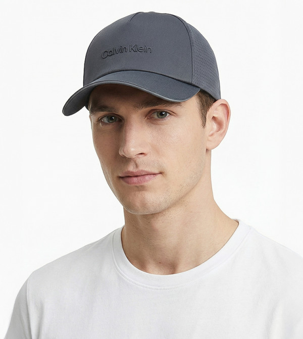 كالفين كلاين  كابات وقبعات - رمادي Baseball Caps