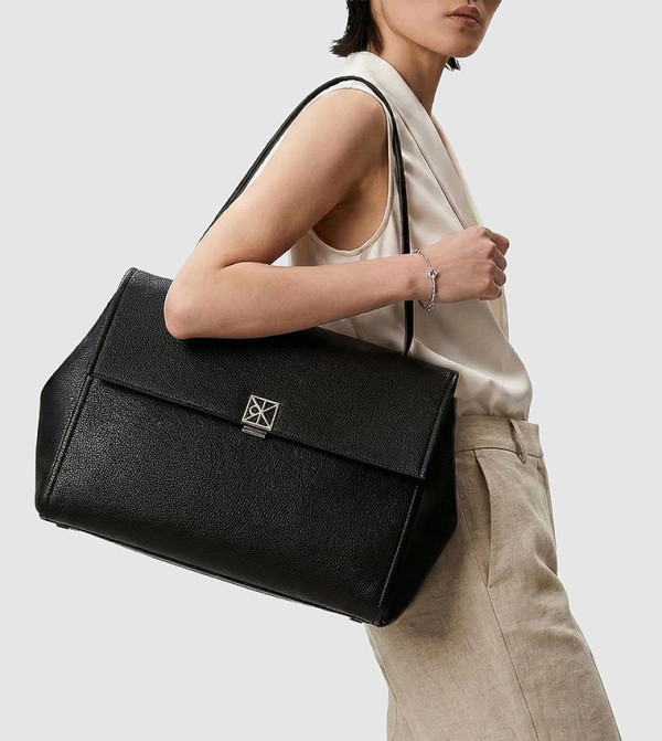 Calvin Klein Calvin Klein - BLACK Tote Bags