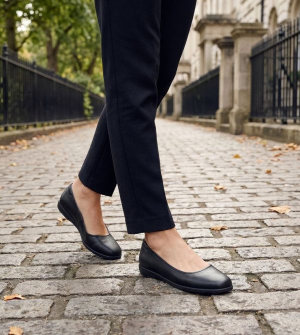 Naturalizer  Shoes - Black undefined