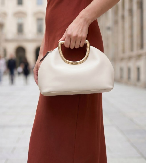 Nine West  Clutches - Off White Clutches