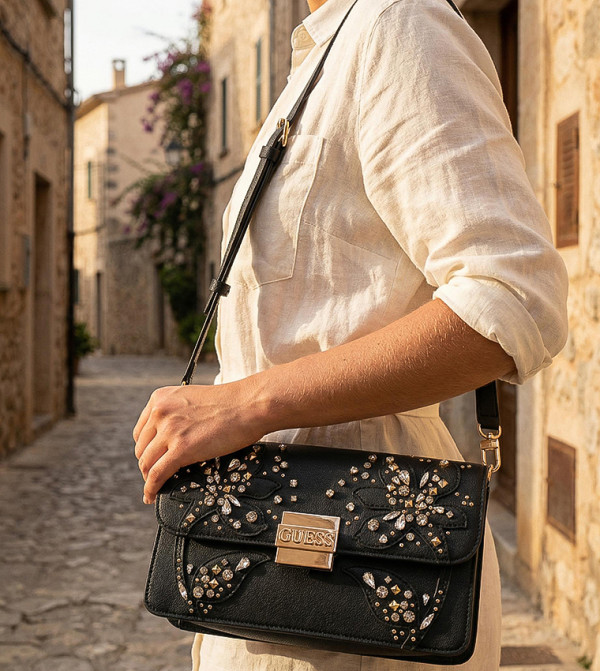 Guess Guess - Black Cross Body Bags