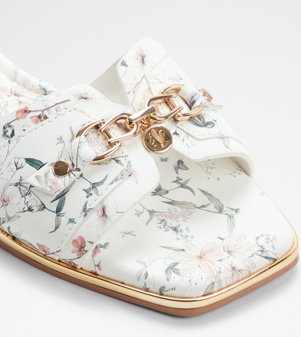 Aldo  pre-aldo-second-launch - White Flat Sandals