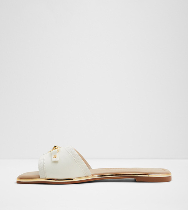 Aldo  pre-aldo-second-launch - White Flat Sandals