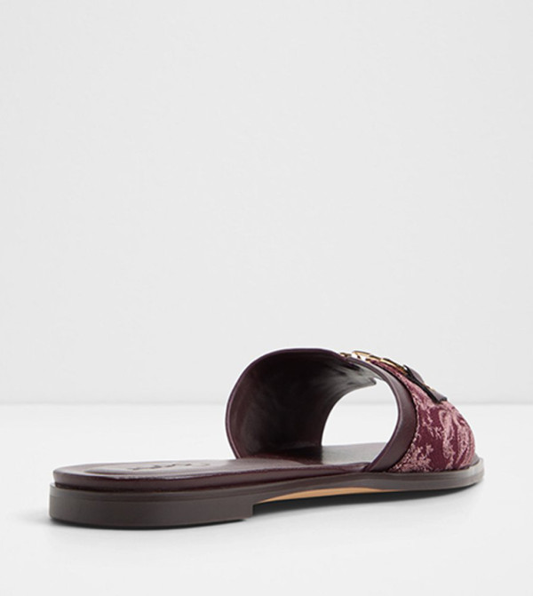 ألدو صنادل - بورغندي Flat Sandals