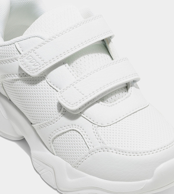 Amica Amica - White Low Top