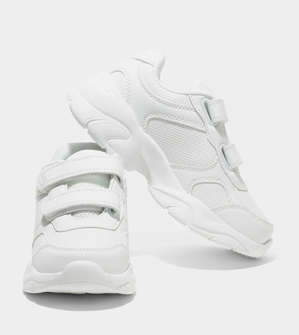 Amica Amica - White Low Top