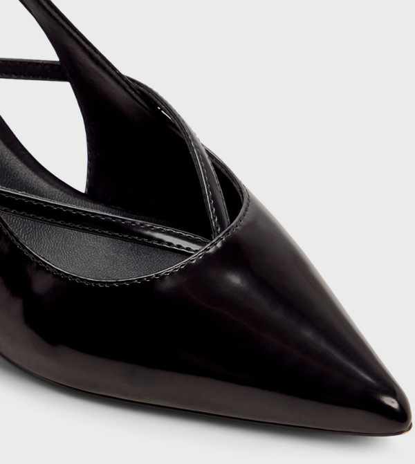 Call it Spring  pump-it-up - Black Pumps