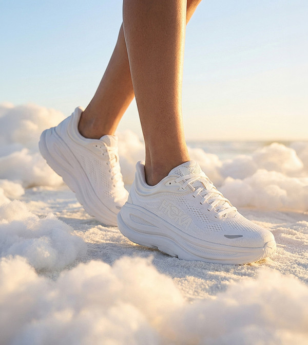 هوكا هوكا - أبيض أحذية الجري