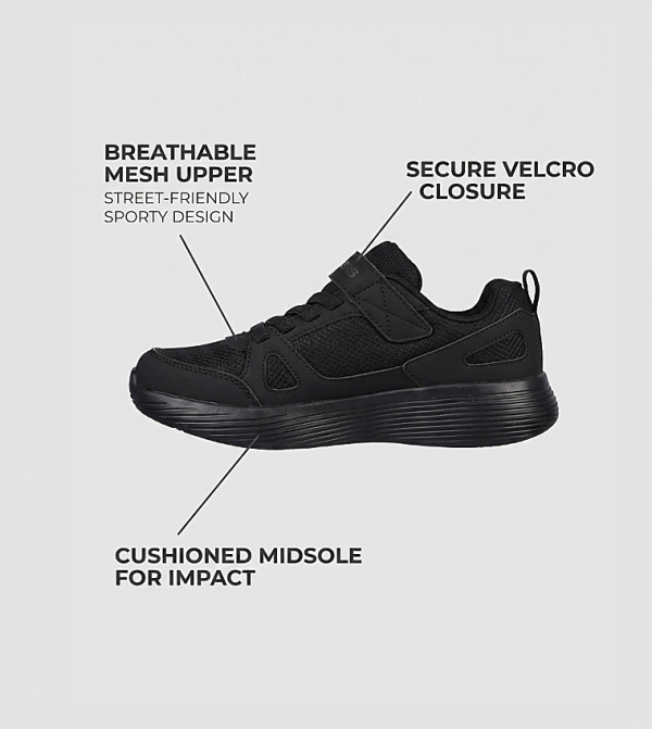Skechers  Sports Shoes - Black Running & Training