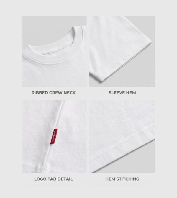 ليفايز  تيشرتات وبلايز - أبيض  Round Neck T-Shirts