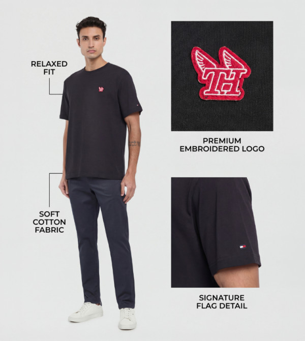 Tommy Hilfiger Tommy Hilfiger - Black Round Neck T-Shirts