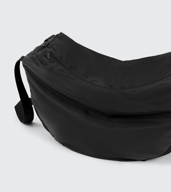 Ardene  Gym & Sports Bags - BLACK undefined