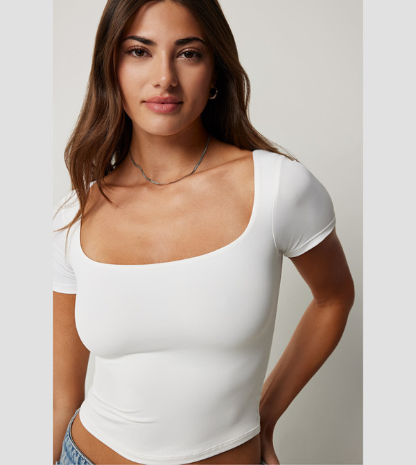 Ardene  Clothing - White Cropped Tops