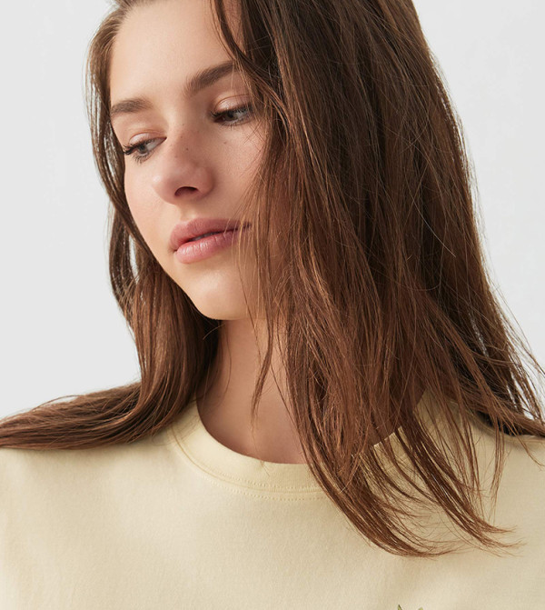 اردين  - أصفر Short Sleeve T-Shirts