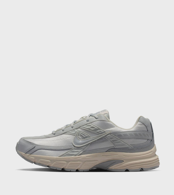 Nike  Sneakers - Grey Low Top