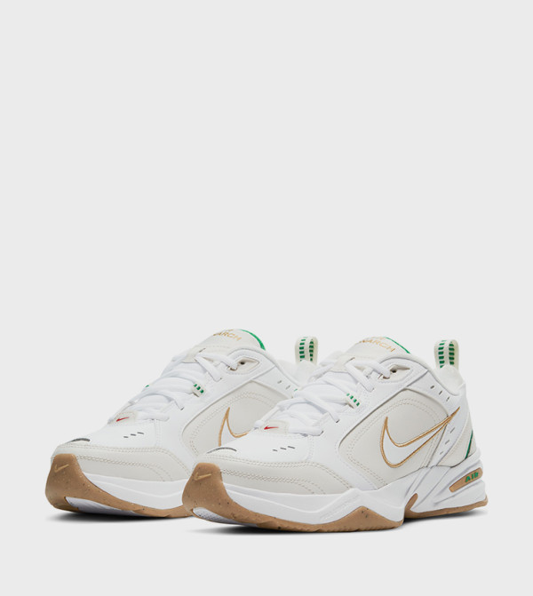 Nike Shoes - White Training Shoes