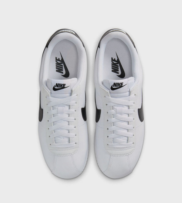 Nike Nike - White Low Top