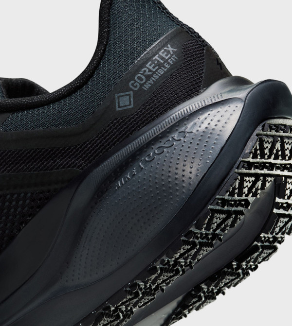 Nike  - Blue Running Shoes
