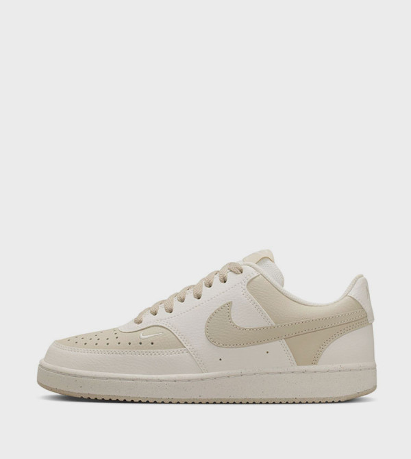 Nike Nike - Beige Low Top
