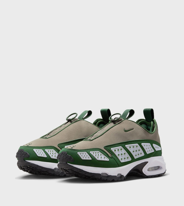 Nike  - Brown Running Shoes