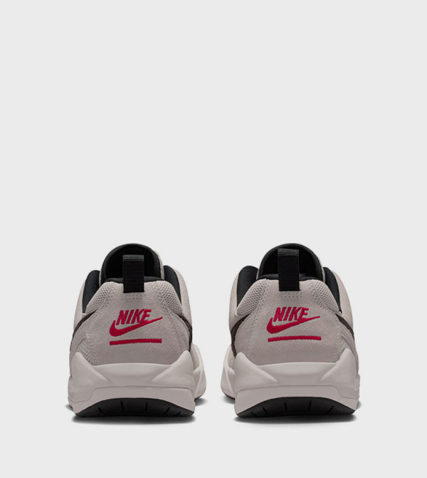 Nike  Sneakers - Beige Low Top
