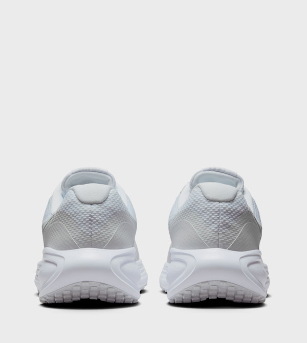 Nike Sportswear - White Running Shoes