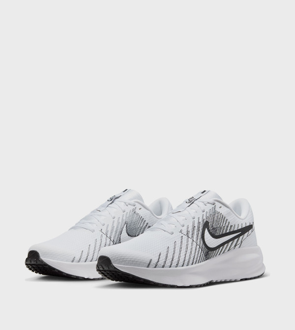 Nike Nike - White Running Shoes