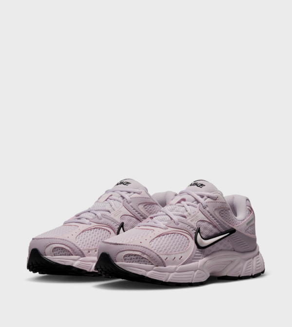 Nike Sneakers - Pink Low Top