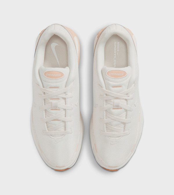 Nike Nike - White Low Top