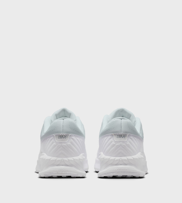 Nike Nike - White Low Top