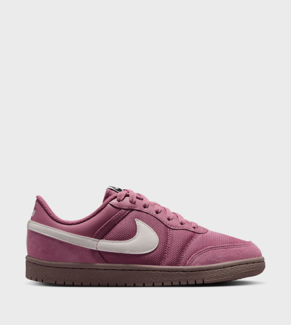 Nike Nike - Pink Low Top