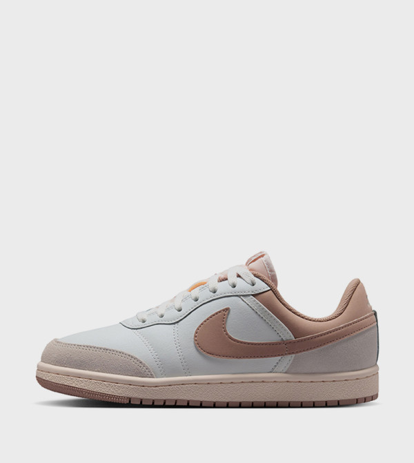 Nike Nike - Multi Low Top