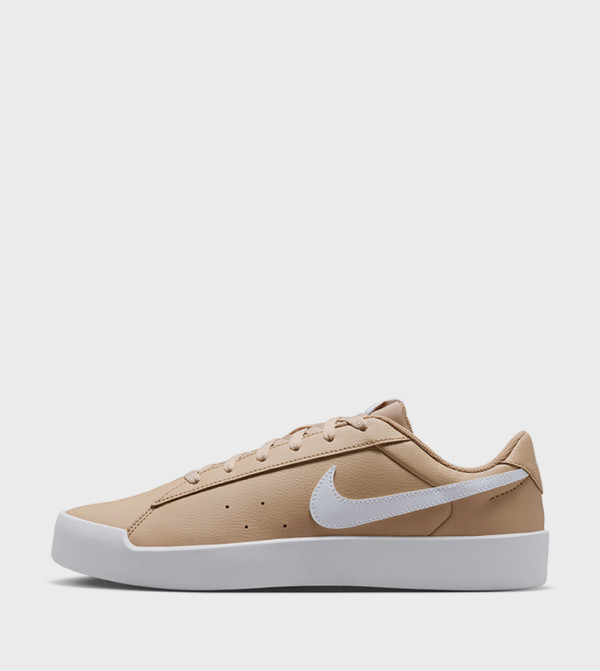 Nike Nike - Beige Low Top