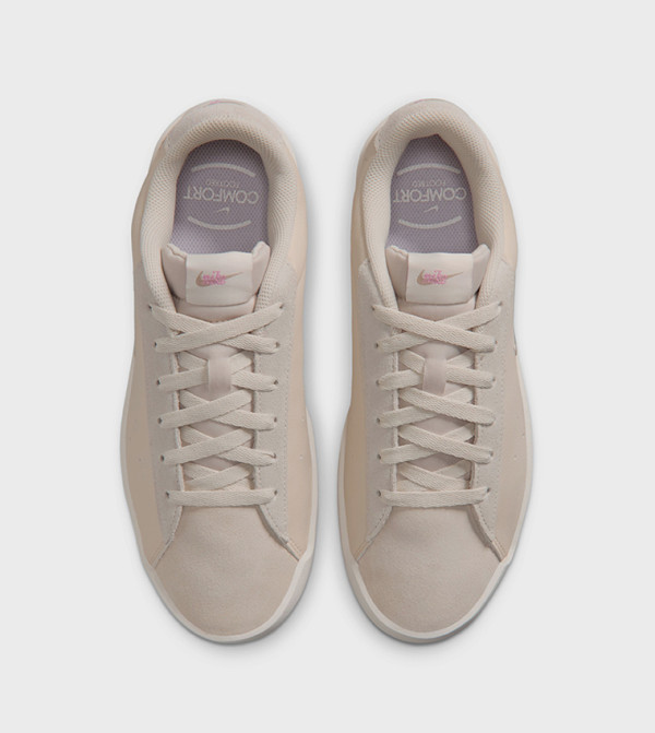 Nike Nike - Beige Low Top